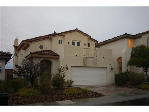 2484 Autumn Chase Ln