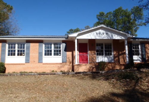 1914 Lynn Dr