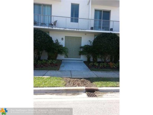 2150 Van Buren St # 106