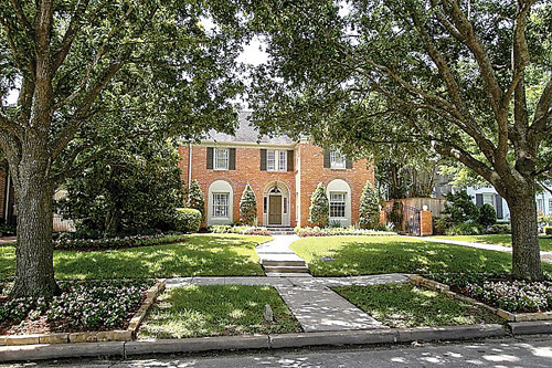 2419 Del Monte Drive