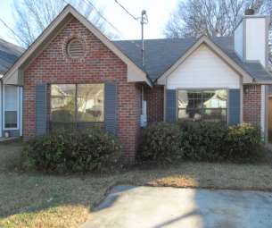 3832 Hudson Court