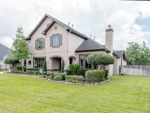1103 Oak Park Ln
