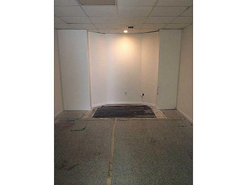 3553 Spring Shoals