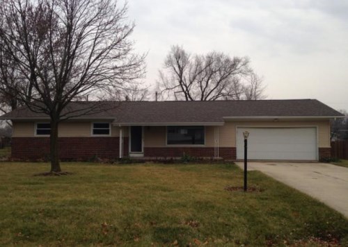 2324 Bellevue Dr