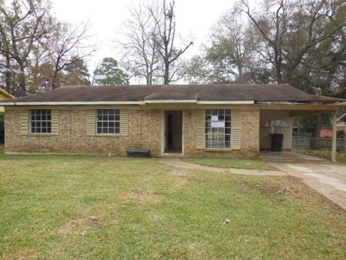 622 Hyde Park Pl