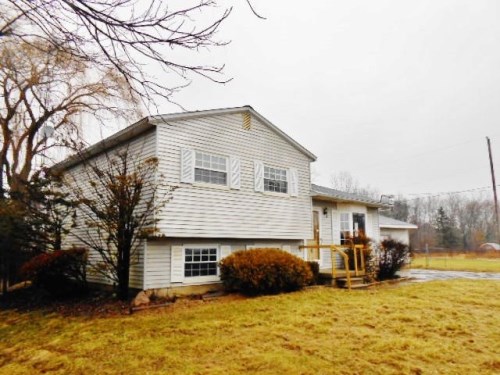 7104 W Farrand Rd