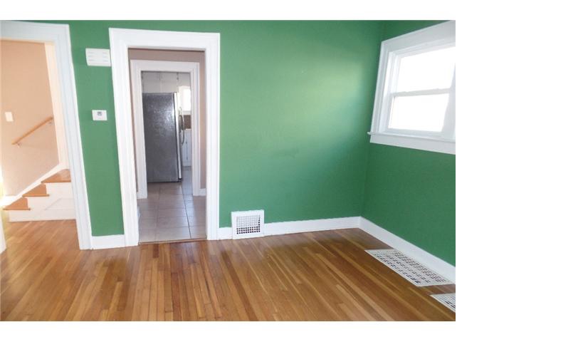 8820 Ivanhoe Trl