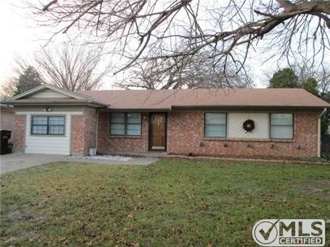 1605 Laurel Lane
