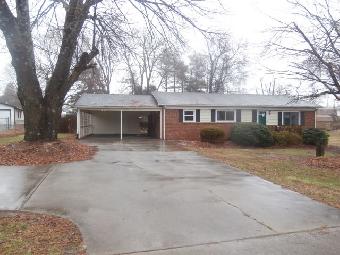 7002 Arden Rd