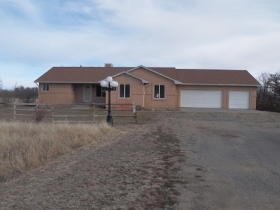 32 Churchill Downs Rd
