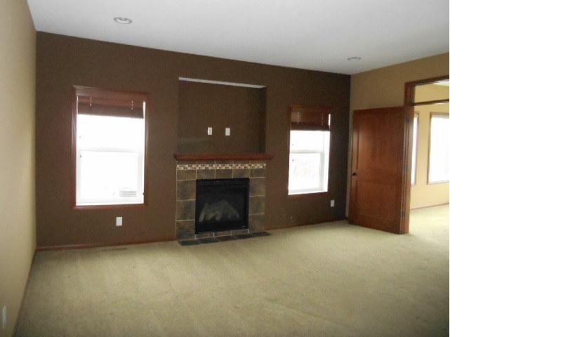 21364 Hytrail Cir