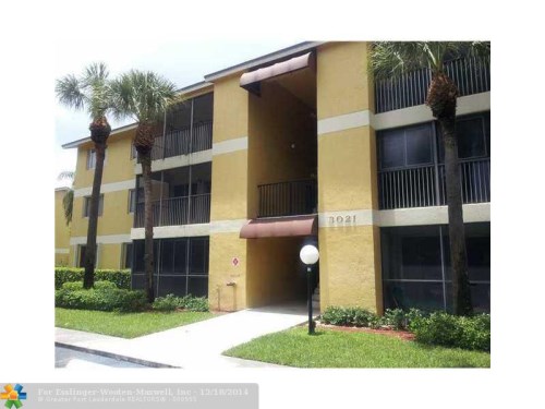 3021 N OAKLAND FOREST DR # 306