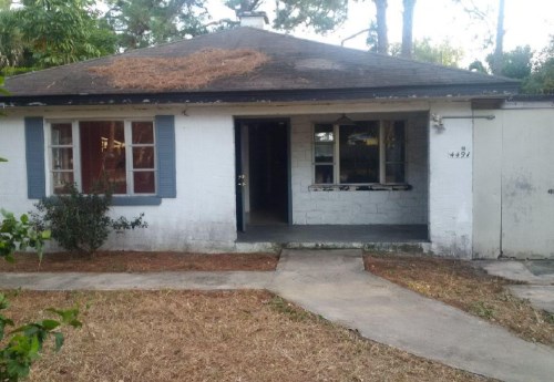 4491 ELLIS CIRCLE