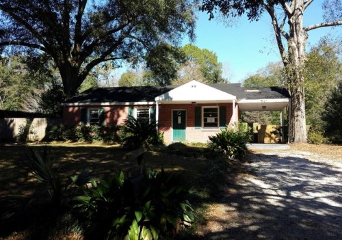 4654 Rosewood Dr