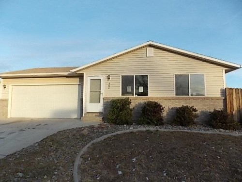 494 Forelle St