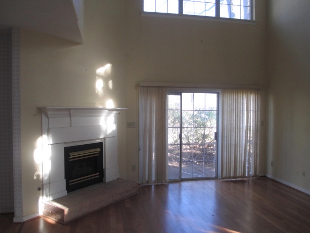 904 Backspin Ct