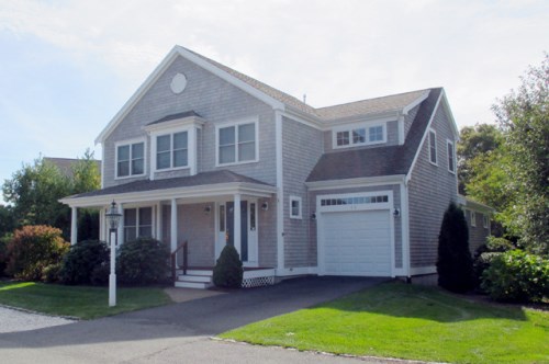11 Mill Farm Way