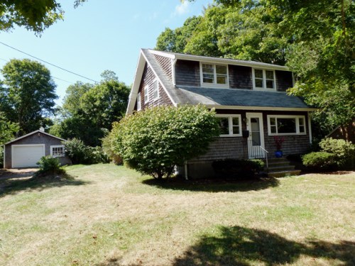 51 Davis Rd