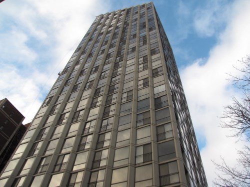 345 W Fullerton Pkw #508
