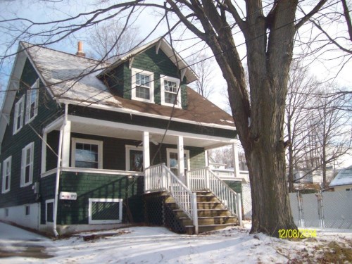172 High St