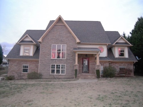 155 Grove Cir