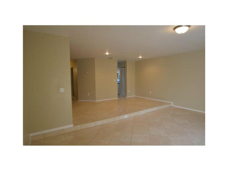 7068 WOODMONT AV # 7068