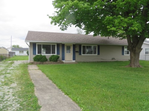 1142 N Forest Dr