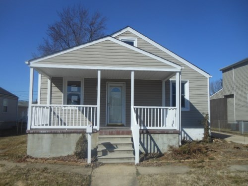 225 Pinewood Rd