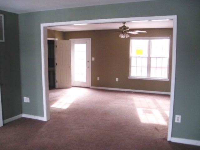 1825 Striped Bass Court
