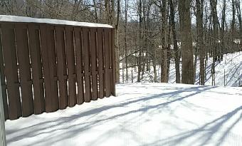 3409 Whitney Ave Apt 4