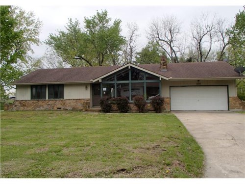 102 Walker Dr