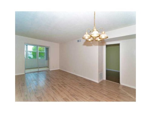 2600 NE 1 LN # 3080