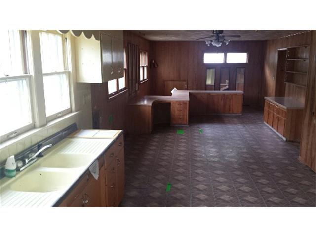 126 N 3rd St