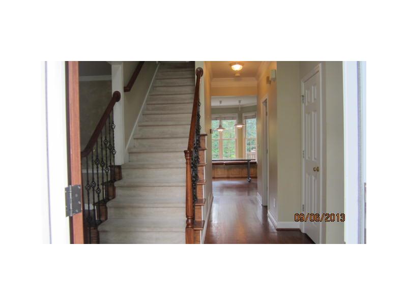 400 Milhaven Way