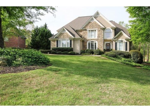 811 Clubhouse Pointe