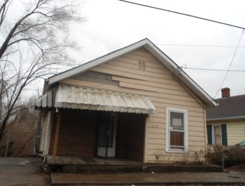 328 Blackburn Ave