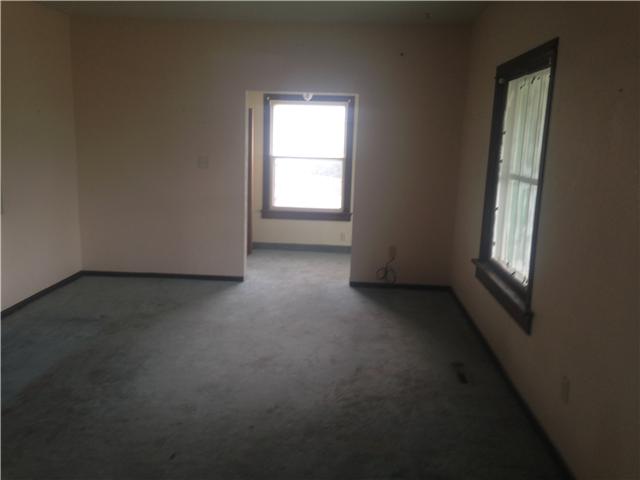 306 4th Ave W