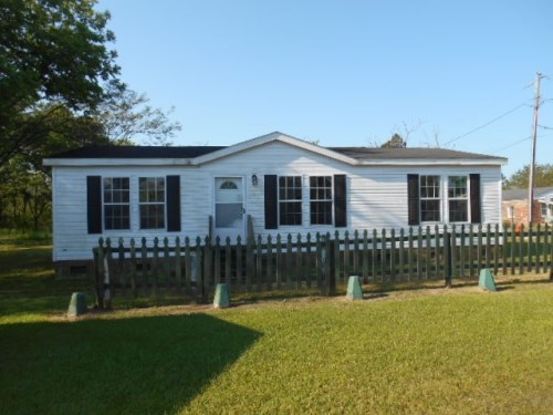709 Suggs Street