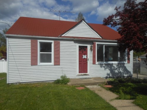5900 Cecil Ave