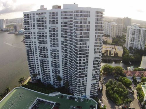 3530 Mystic Pointe Dr # 2206