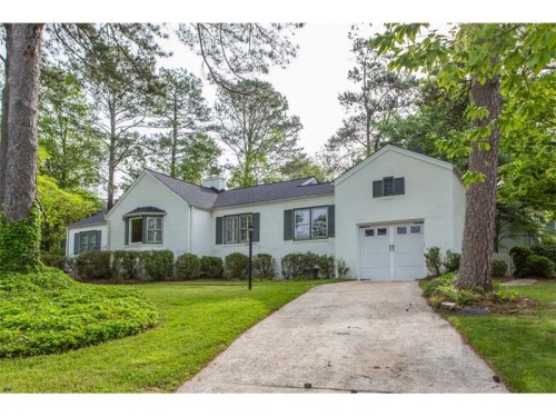 16 Lakeshore Drive
