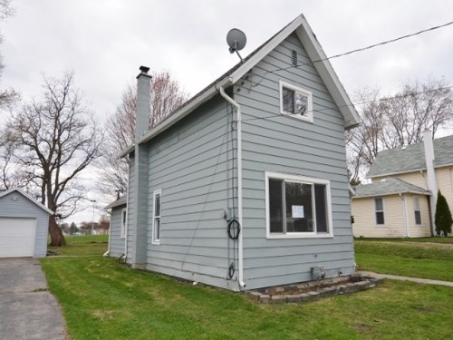 133 Arnold St