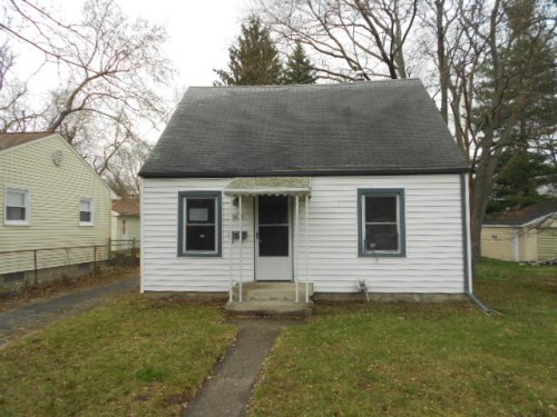 701 Paris Ave