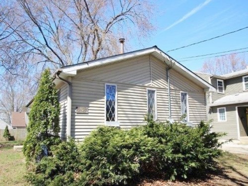 2121 Prospect Ave NE