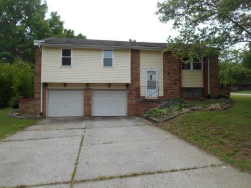 4516 NW Wallingford Dr