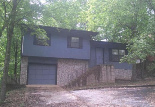 1906 Miller Dr