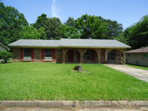 614 W Hill Dr