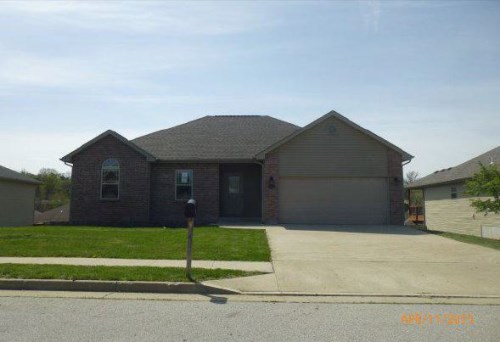 2508 Oakfield Dr