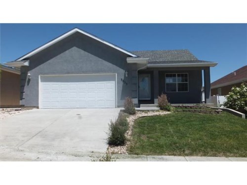 3933 Pronghorn Ln