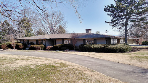 2021 Northwood Drive